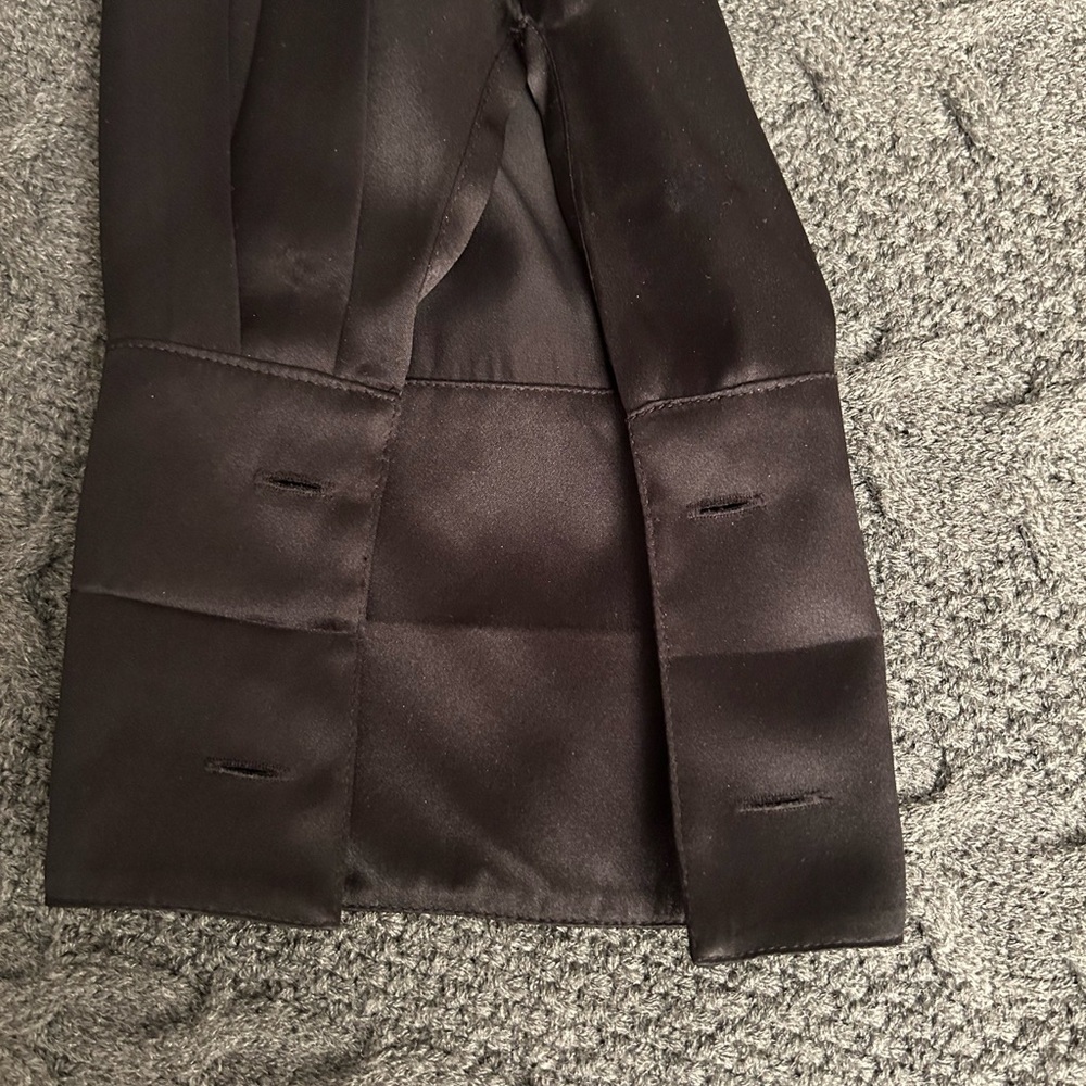 Jones New York Collection, Black, Long Sleeve Silk Blouse, Size 14 - Picture 5 of 16